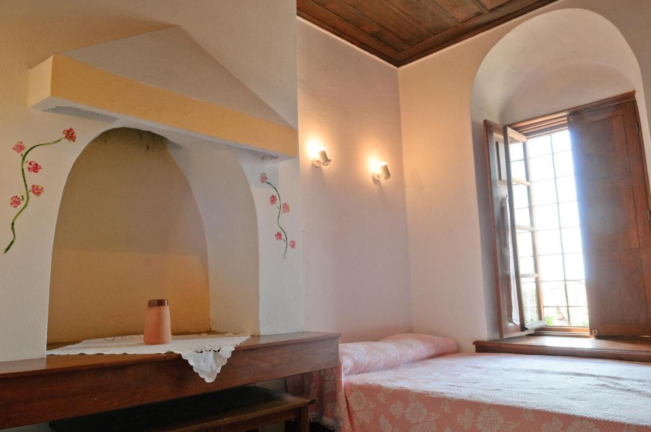 Hotel Alatinos Pinakátai Exteriér fotografie