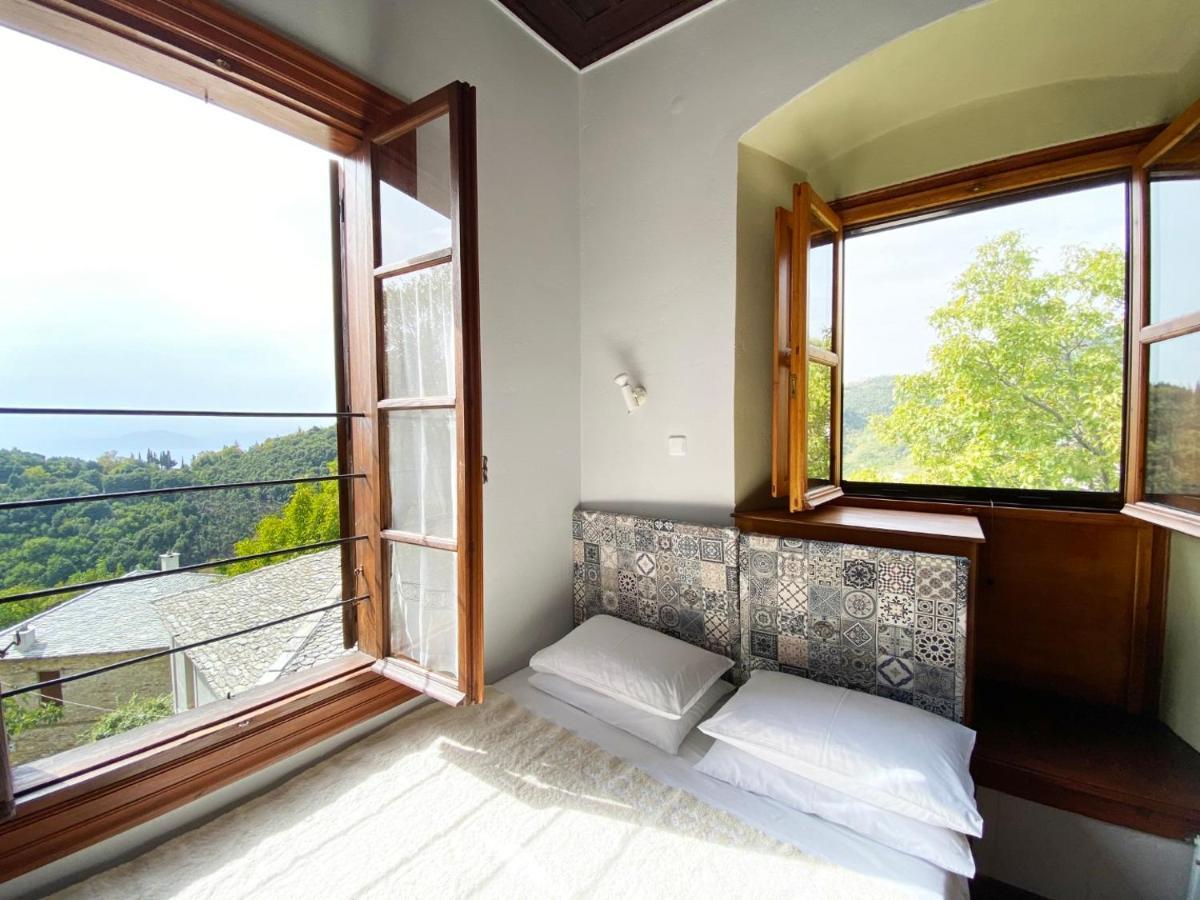 Hotel Alatinos Pinakátai Exteriér fotografie
